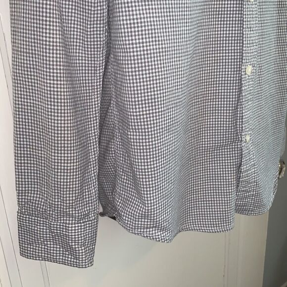 Gap gray/white small checked button collar shirt - Picture 5 of 10